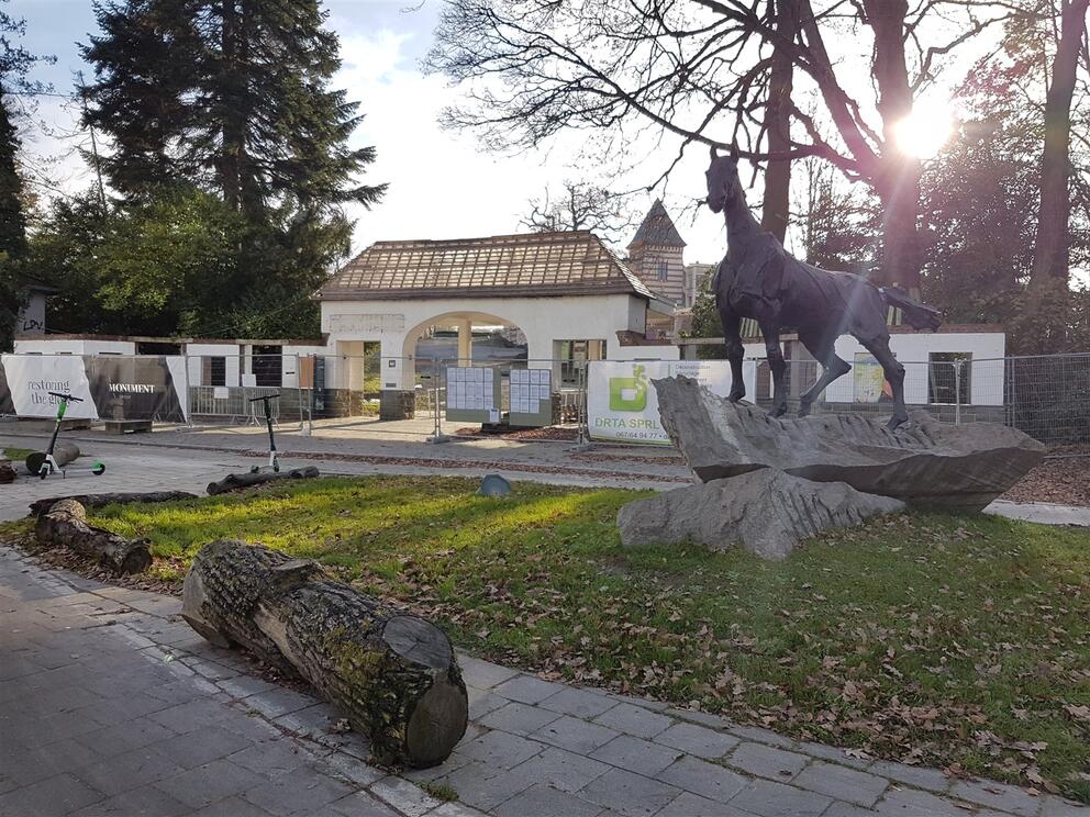 The entrance to the former Hippodrome at the corner of Chaussée de la Hulpe and Avenue Roosevelt. © sau-msi.brussels (P.Sa.) The entrance to the former Hippodrome at the corner of Chaussée de la Hulpe and Avenue Roosevelt. © sau-msi.brussels (P.Sa.)